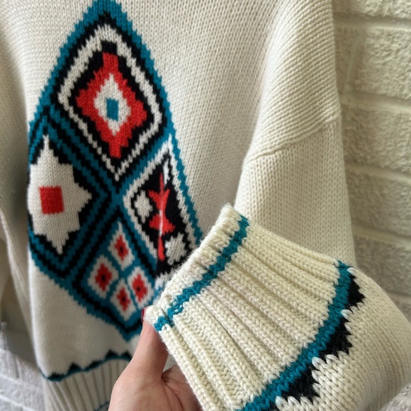 Geometric Patterned Sweater - Picture 2 of 5